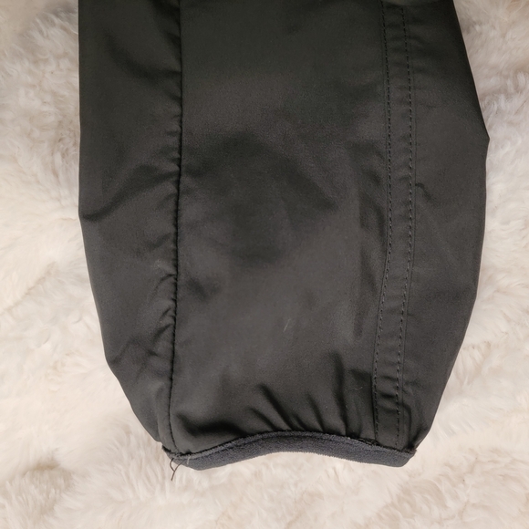 Nike Women's Dark Grey Light Running Jacket - Picture 4 of 4